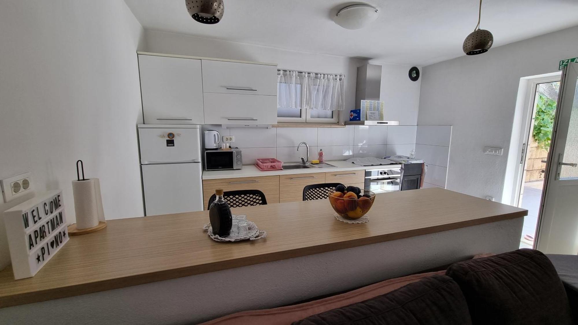 Apartment Pino Pucisca Eksteriør bilde